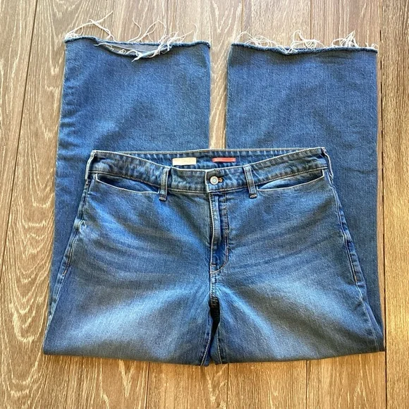 Anthropologie Pilcro Wide leg jeans - Picture 4 of 6